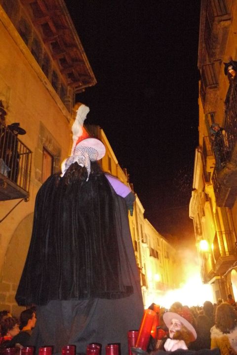 Aquelarre de Cervera. Dijous Gras. El pas de la bruixa.