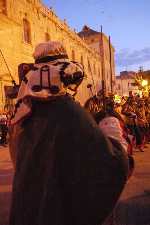 cloenda a